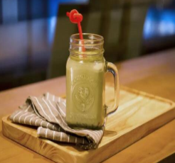 奶茶批發(fā)市場應(yīng)該如何選擇合適的杯子？