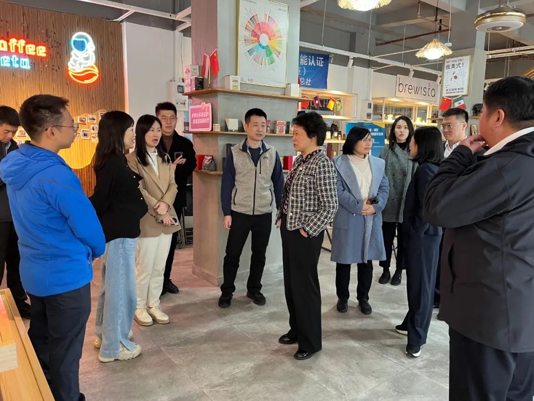 杭州市人大常委會(huì)、團(tuán)杭州市委調(diào)研金達(dá)