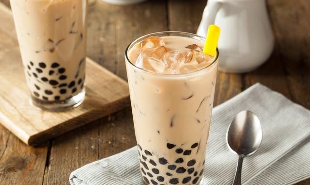 奶茶店需要什么設(shè)備？金達(dá)食品城設(shè)備齊全專注做奶茶