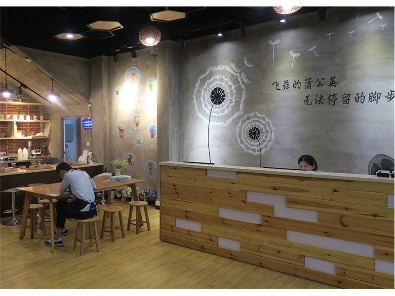 金達(dá)咖啡飲品城-奶茶培訓(xùn)零添加 提供設(shè)備和原料批發(fā) 金達(dá)咖啡飲品城-奶茶培訓(xùn)零添加 提供設(shè)備和原料批發(fā)