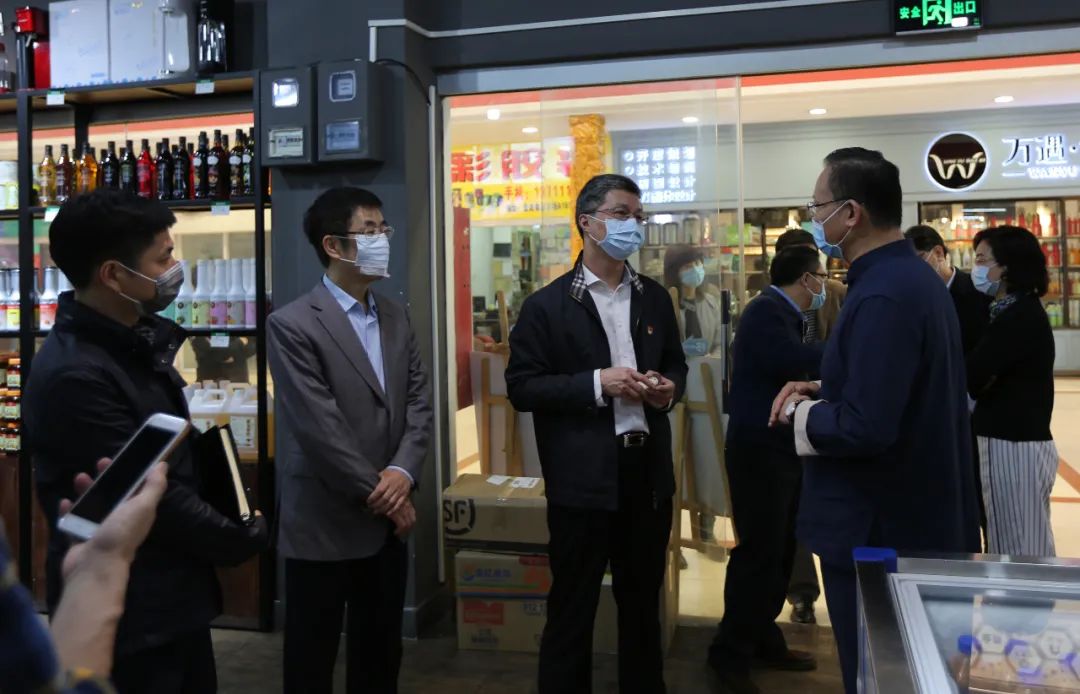 【領導關懷】廣州市臺辦曾主任率隊蒞臨金達咖啡飲品城慰問臺商并指導工作