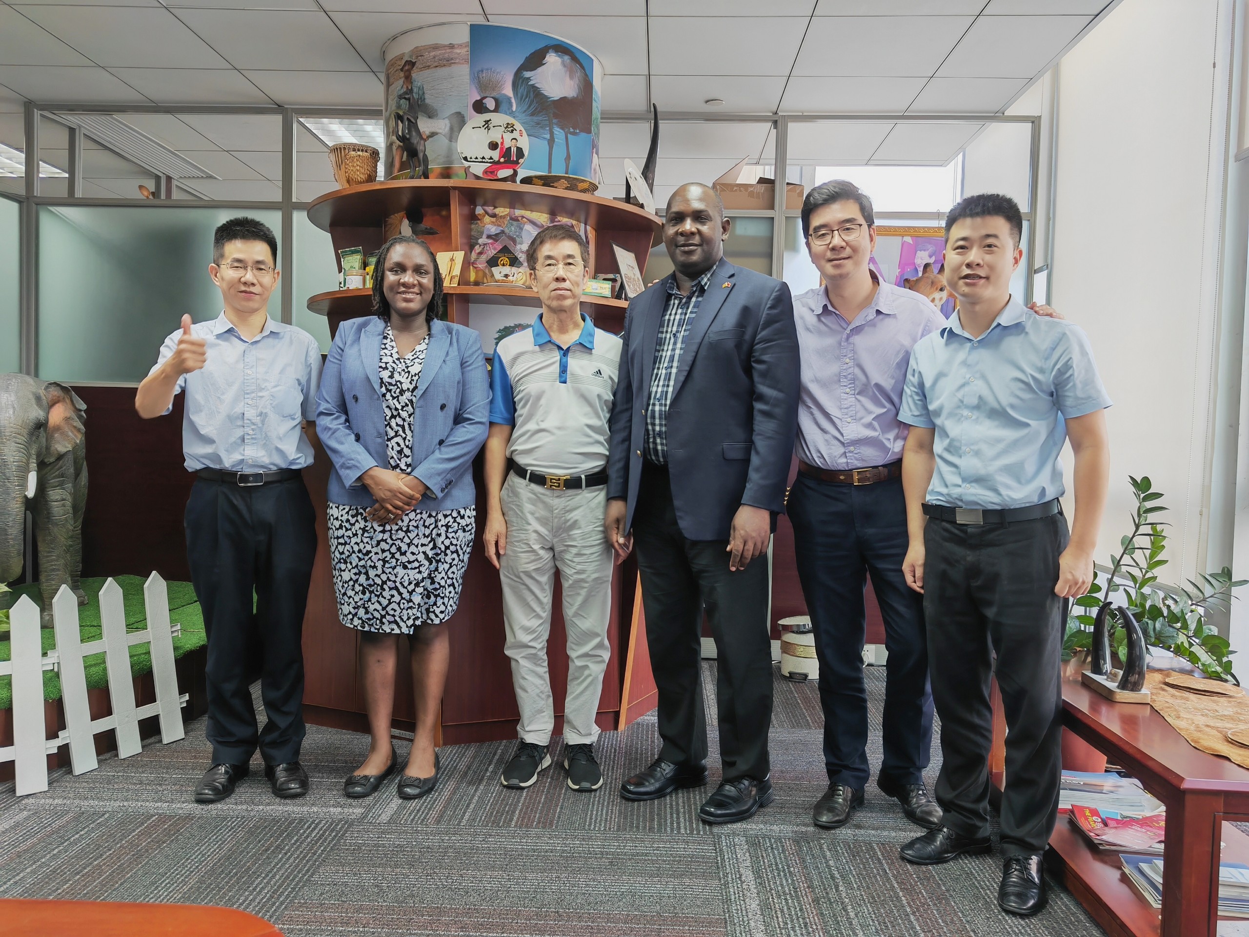 金達咖啡飲品城與烏干達咖啡發(fā)展局召開線上會議討論市場推廣方案